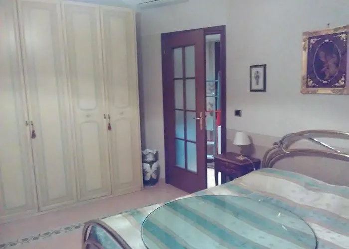 E: Living And Bedrooms